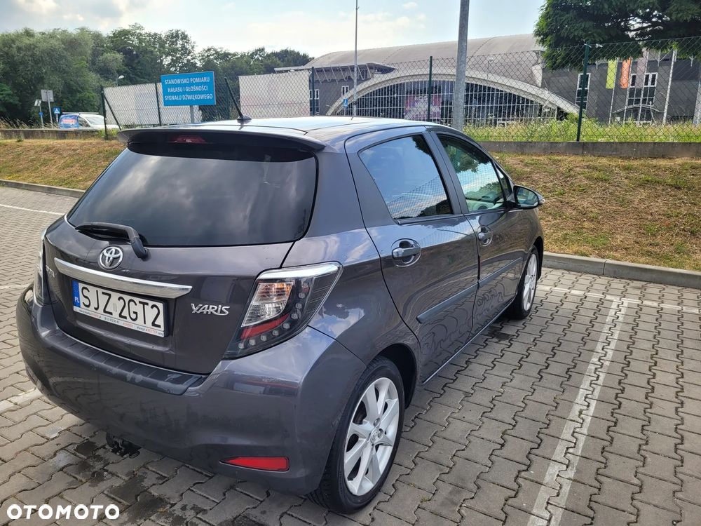 Toyota Yaris 1.33 Prestige - 7