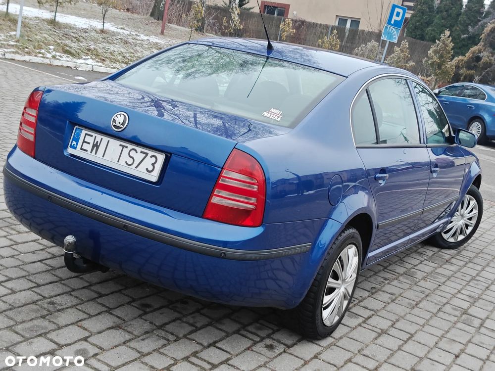 Skoda Superb 2.5 TDI Comfort - 2