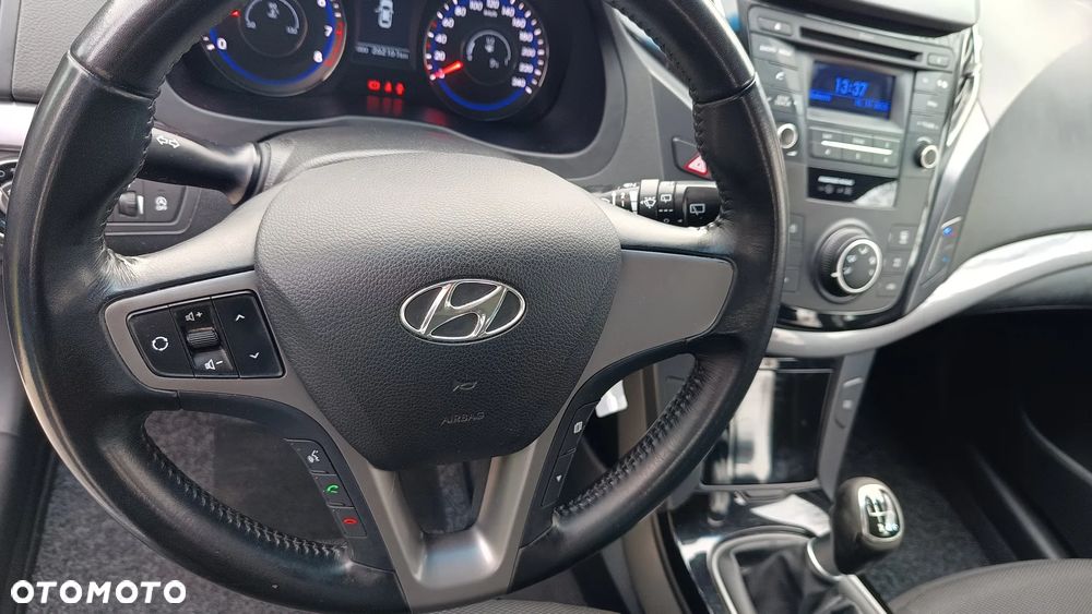 Hyundai i40 Kombi 1.6 Trend - 19