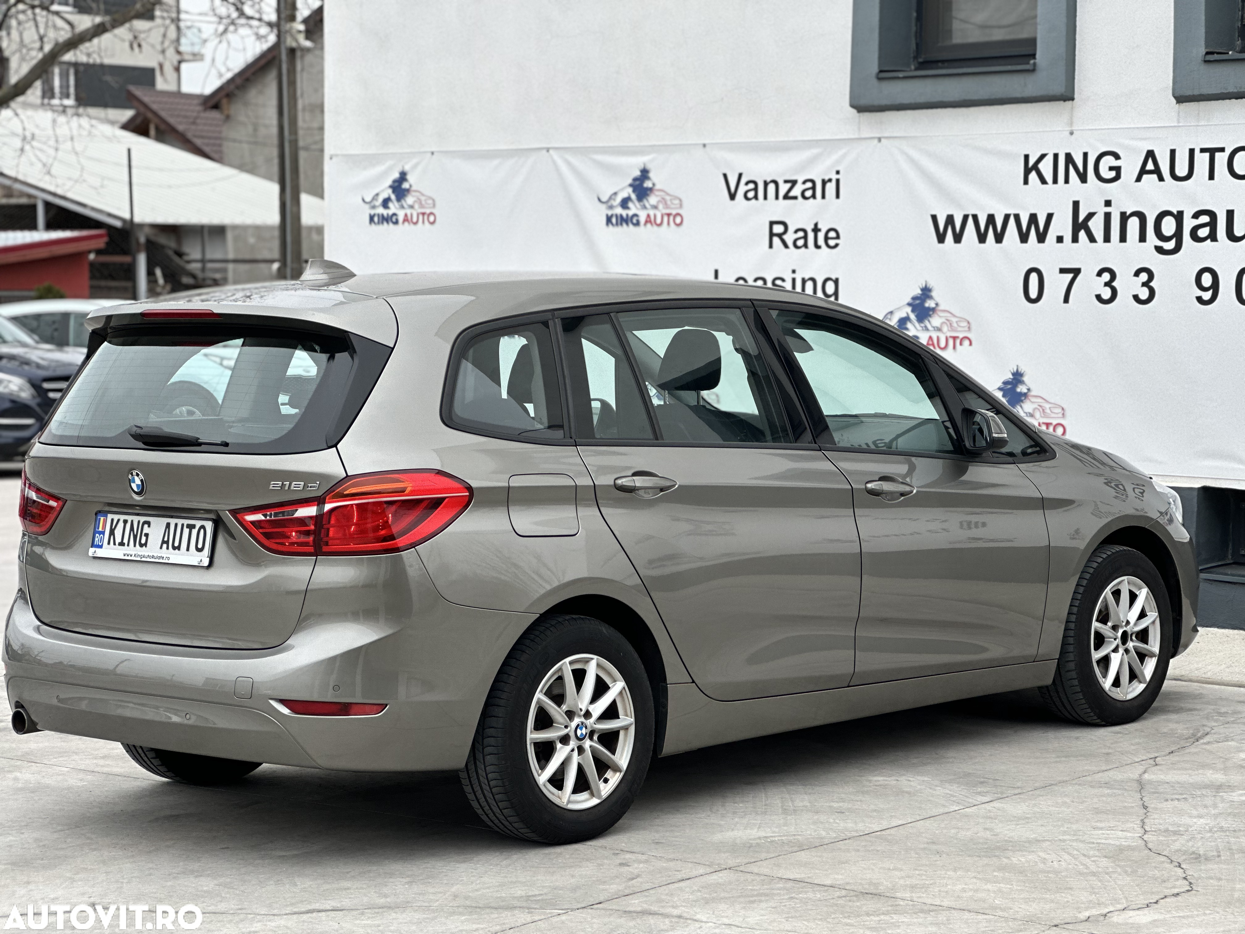 BMW Seria 2 218d Standard - 4