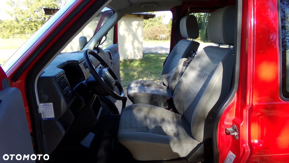 Volkswagen TRANSPORTER T4 2.5TDi * BRYGADÓWKA * ZADBANY ! POLECAM ! - 17