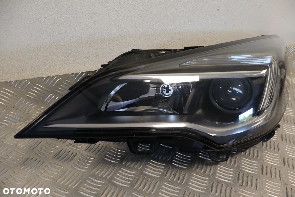 LAMPA PRZEDNIA PRZÓD LEWA OPEL ASTRA K 5 V SOCZEWKA LED 39158005 2015-2019 - 2