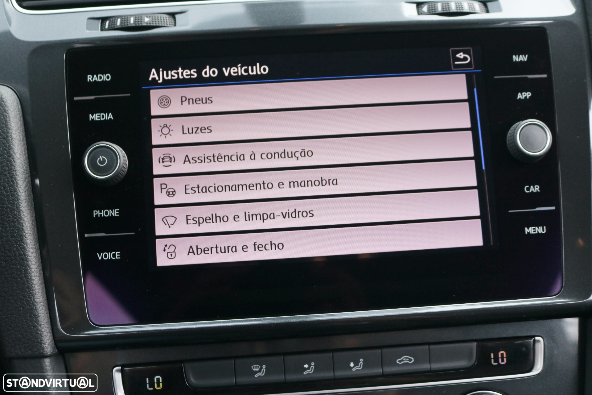 VW Golf Variant 1.6 TDi Highline - 27