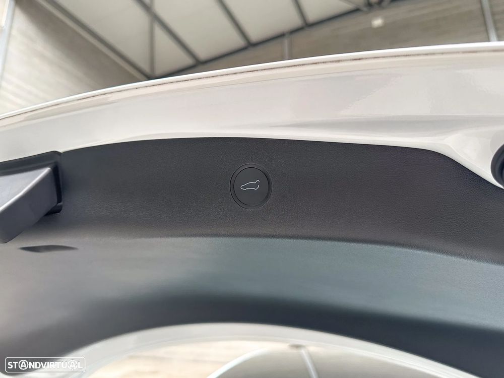 Tesla Model 3 Standard Range Plus RWD - 59
