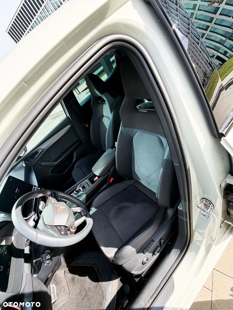 Cupra Leon 1.5 eTSI mHEV DSG - 10