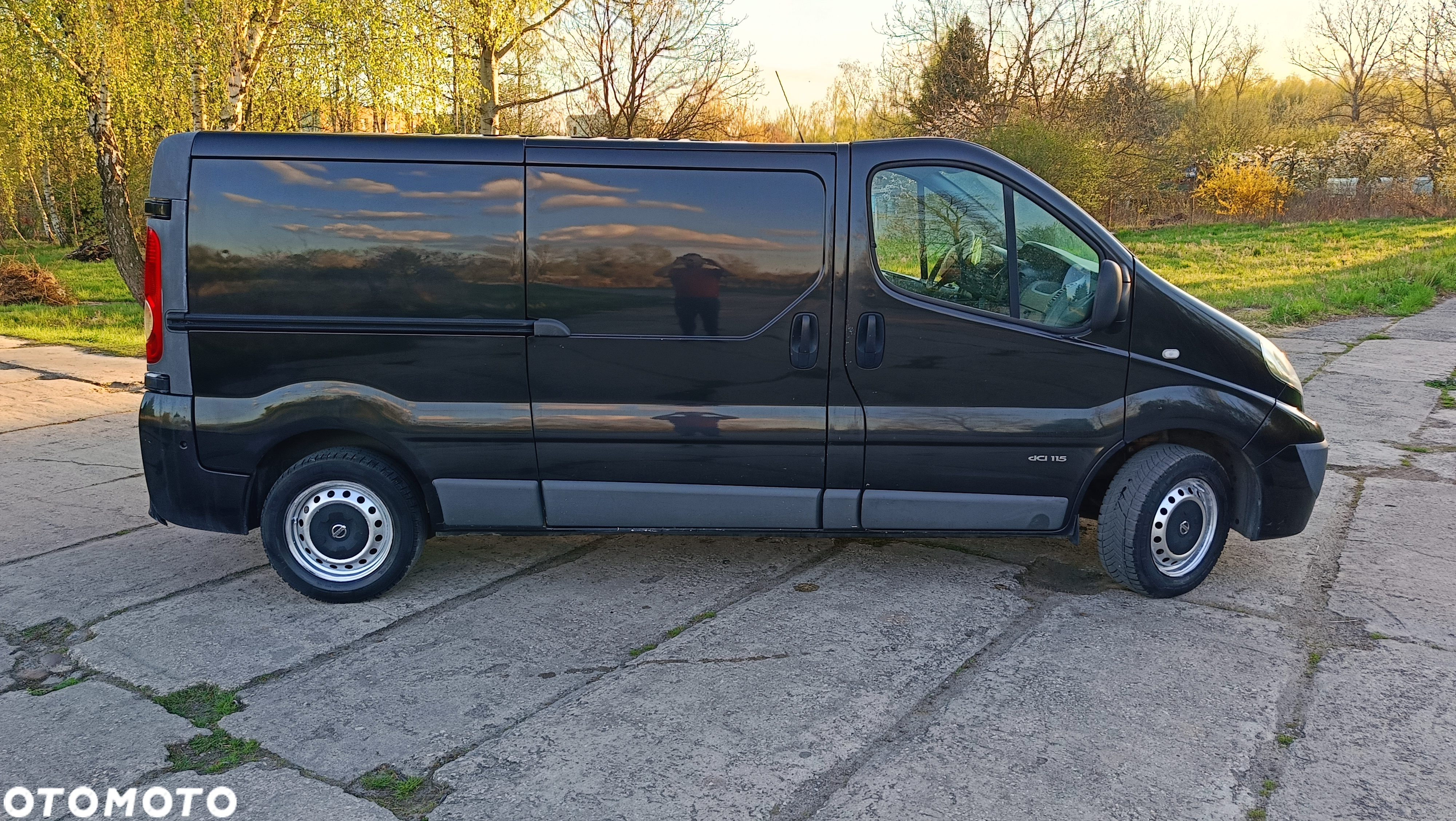 Nissan Primastar 2014 r klimatyzacjia długi long Trafic Vivaro - 8