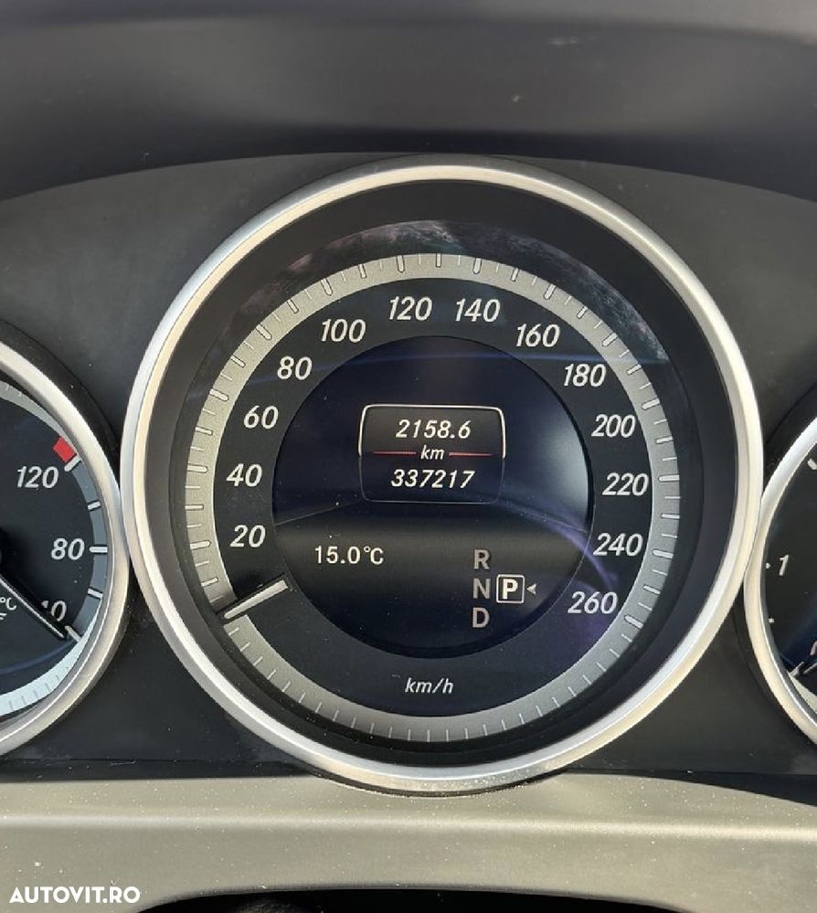 Mercedes-Benz E 200 CDI DPF BlueEFFICIENCY Automatik Elegance - 17