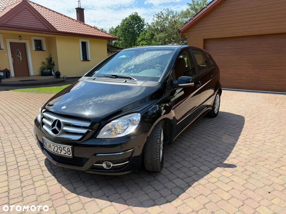 Mercedes-Benz Klasa B - 1
