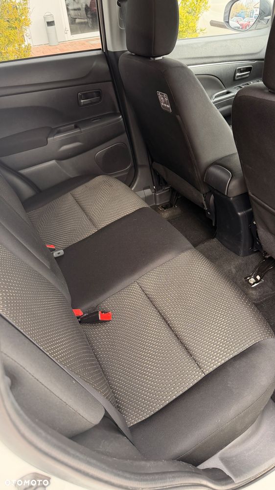 Mitsubishi ASX 1.6 Instyle AS&G - 15
