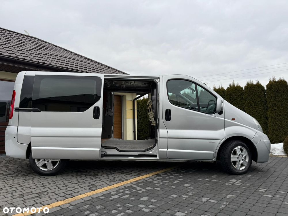 Opel Vivaro - 6