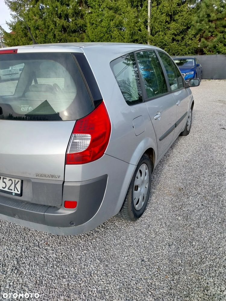 Renault Scenic 1.9 dCi Expression - 4