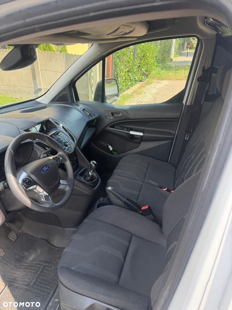 Ford Transit Connect - 9