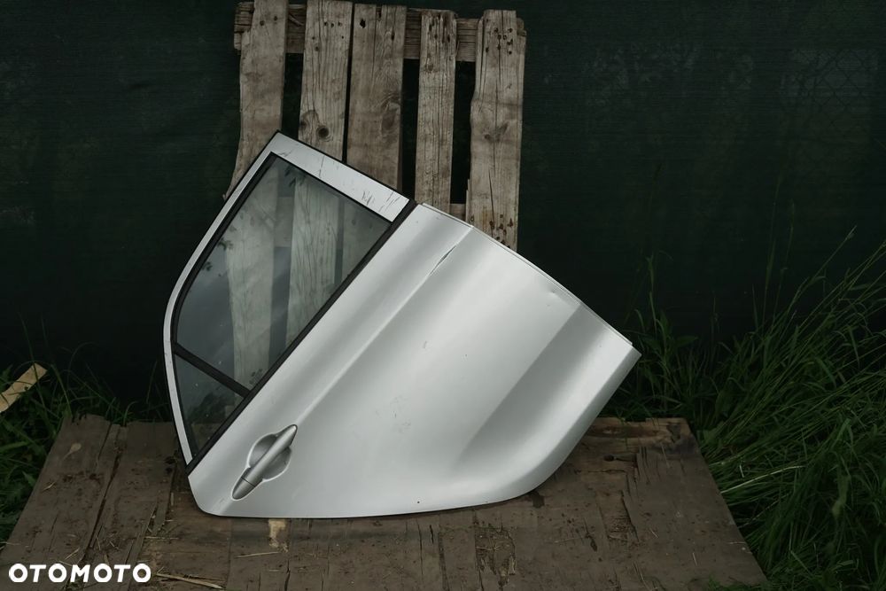 Drzwi tył tylne prawe Kia Picanto II 3D - 1