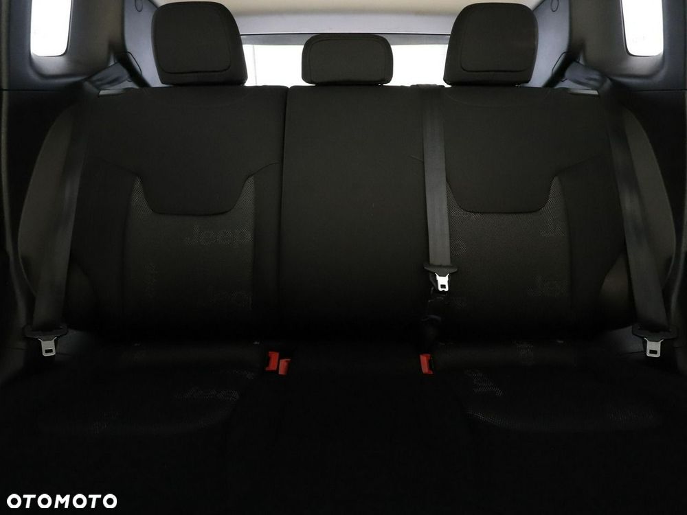 Jeep Renegade 1.6 E-TorQ Sport FWD - 18