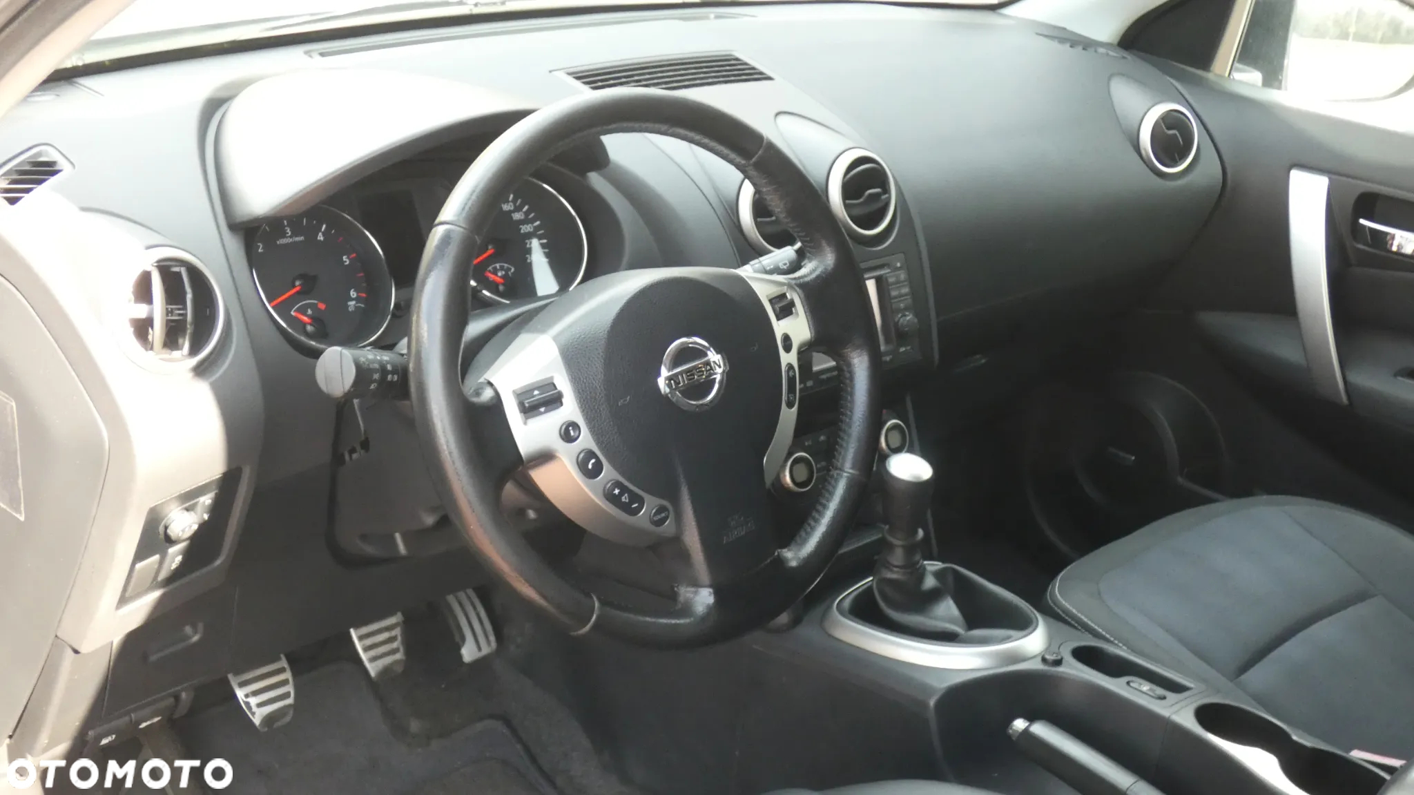 Nissan Qashqai 1.5 dCi Tekna - 8