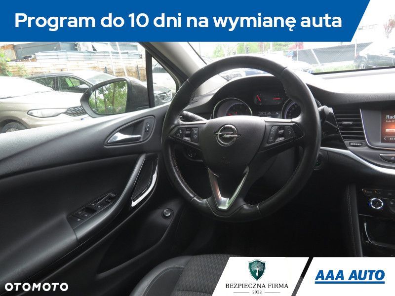 Opel Astra - 9
