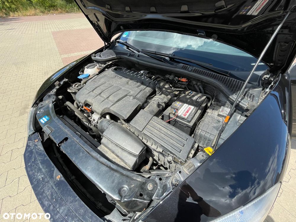 Skoda Octavia 2.0 TDI CR DPF RS - 26