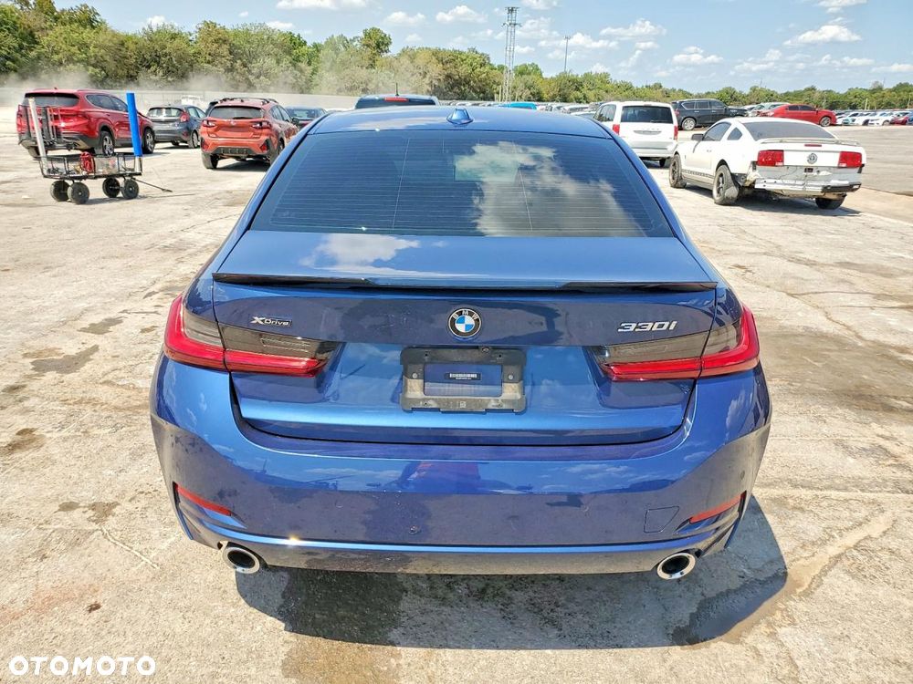 BMW Seria 3 330i xDrive Advantage sport - 10