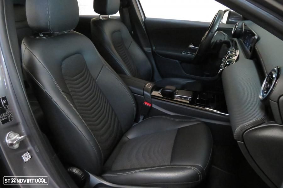 Mercedes-Benz A 250 e Style Plus - 19
