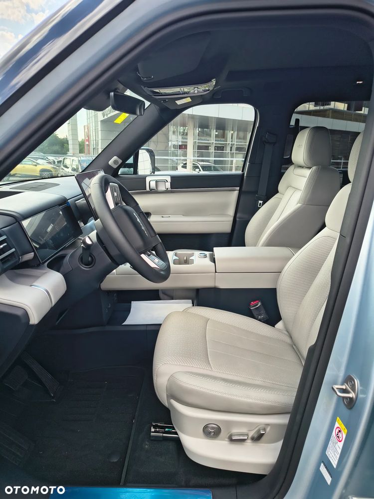BYD Leopard 7 - 13