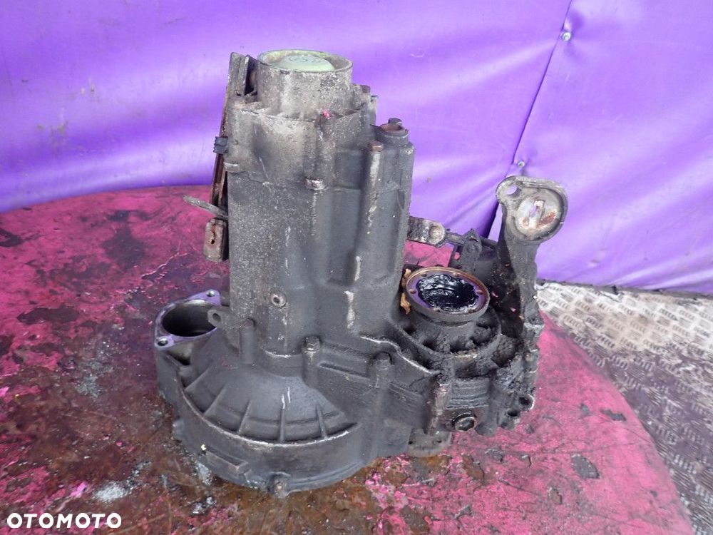 VW POLO III 6N 1,7 SDI SKRZYNIA BIEGÓW - 6