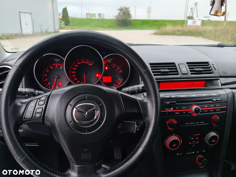 Mazda 3 - 15