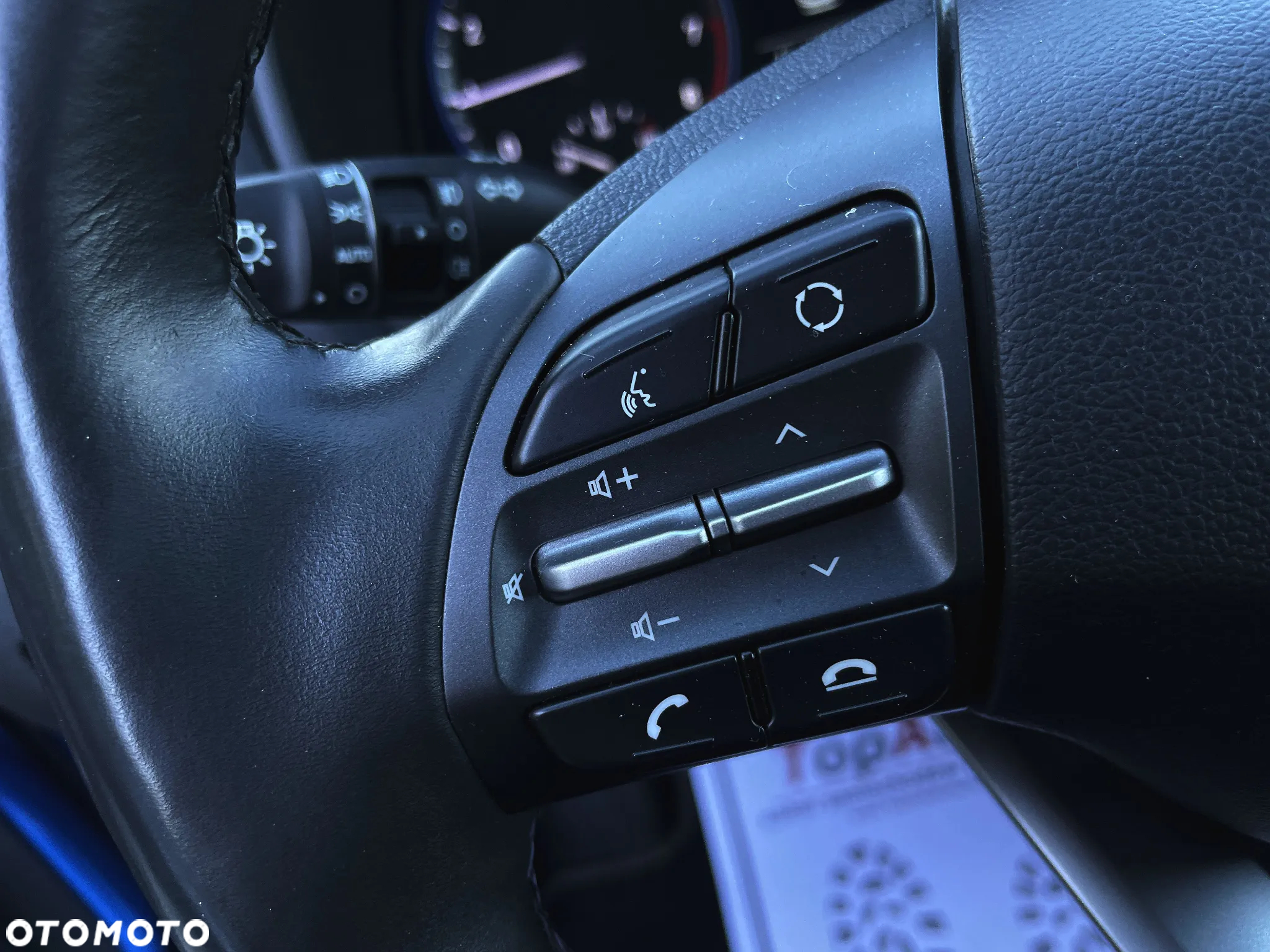 Hyundai Kona 1.6 T-GDI DCT 4WD Premium - 24