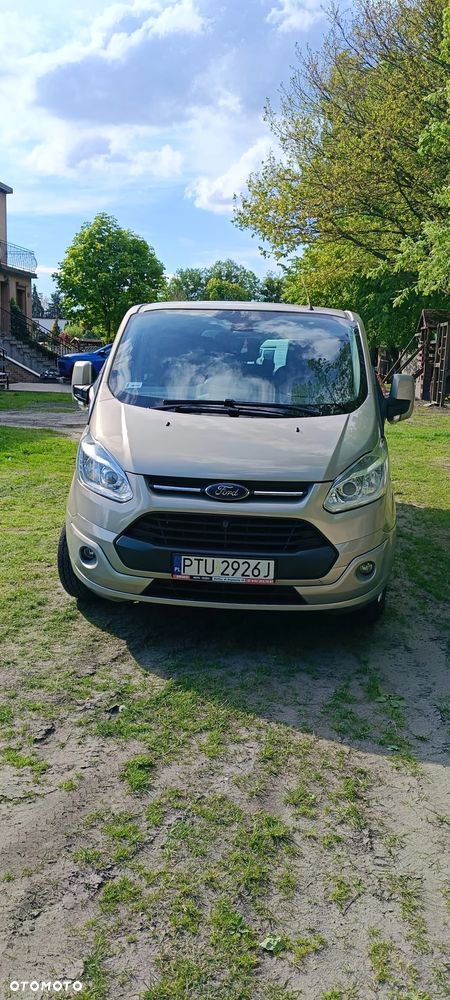 Ford Tourneo Custom - 2