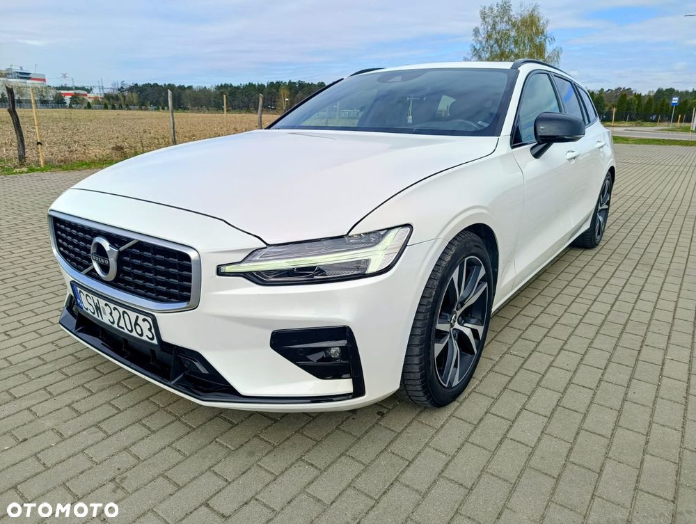 Volvo V60 T5 Geartronic R-Design - 1