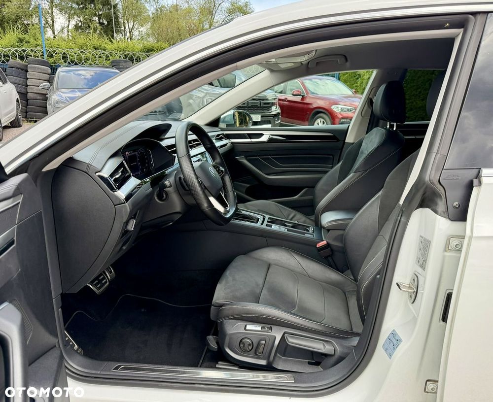 Volkswagen Arteon 2.0 TDI SCR Elegance DSG - 9