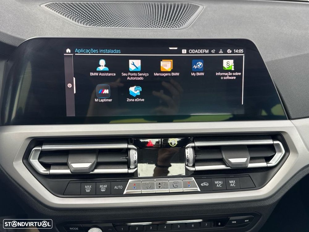 BMW 330 e Auto - 15