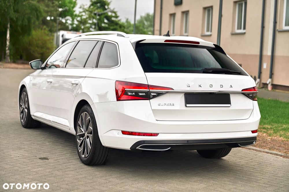 Skoda Superb 2.0 TDI L&K - 11