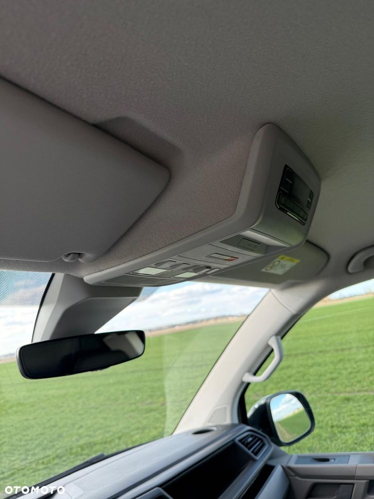 Volkswagen Transporter  T6.1 - 11