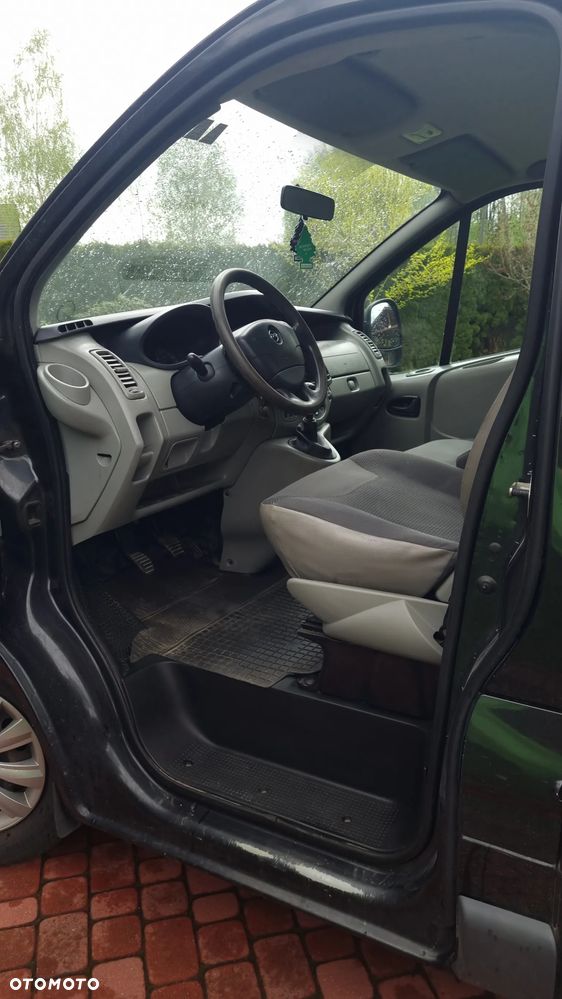 Opel Vivaro - 9