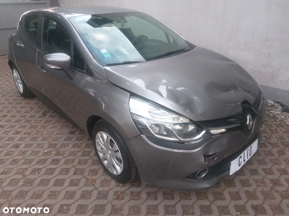 Renault Clio 1.2 16V Life - 3