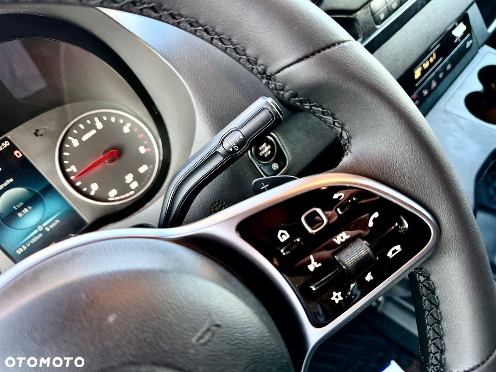 Mercedes-Benz Sprinter 319 3.0 V6 Automat podwozie - 10