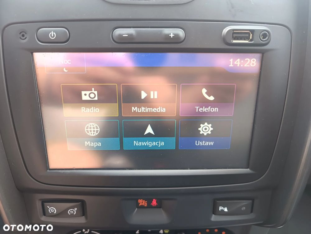 Dacia Duster 1.6 SCe Prestige - 19