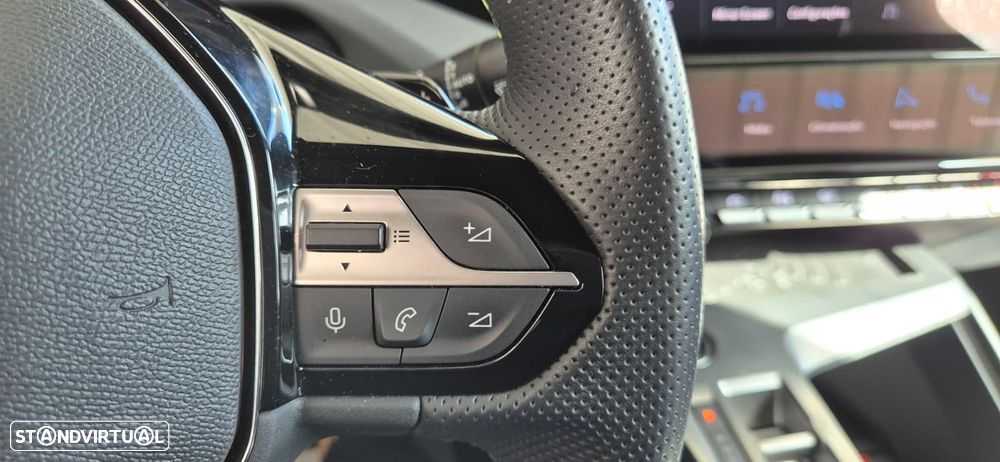 Peugeot 308 225 e-EAT8 GT - 31