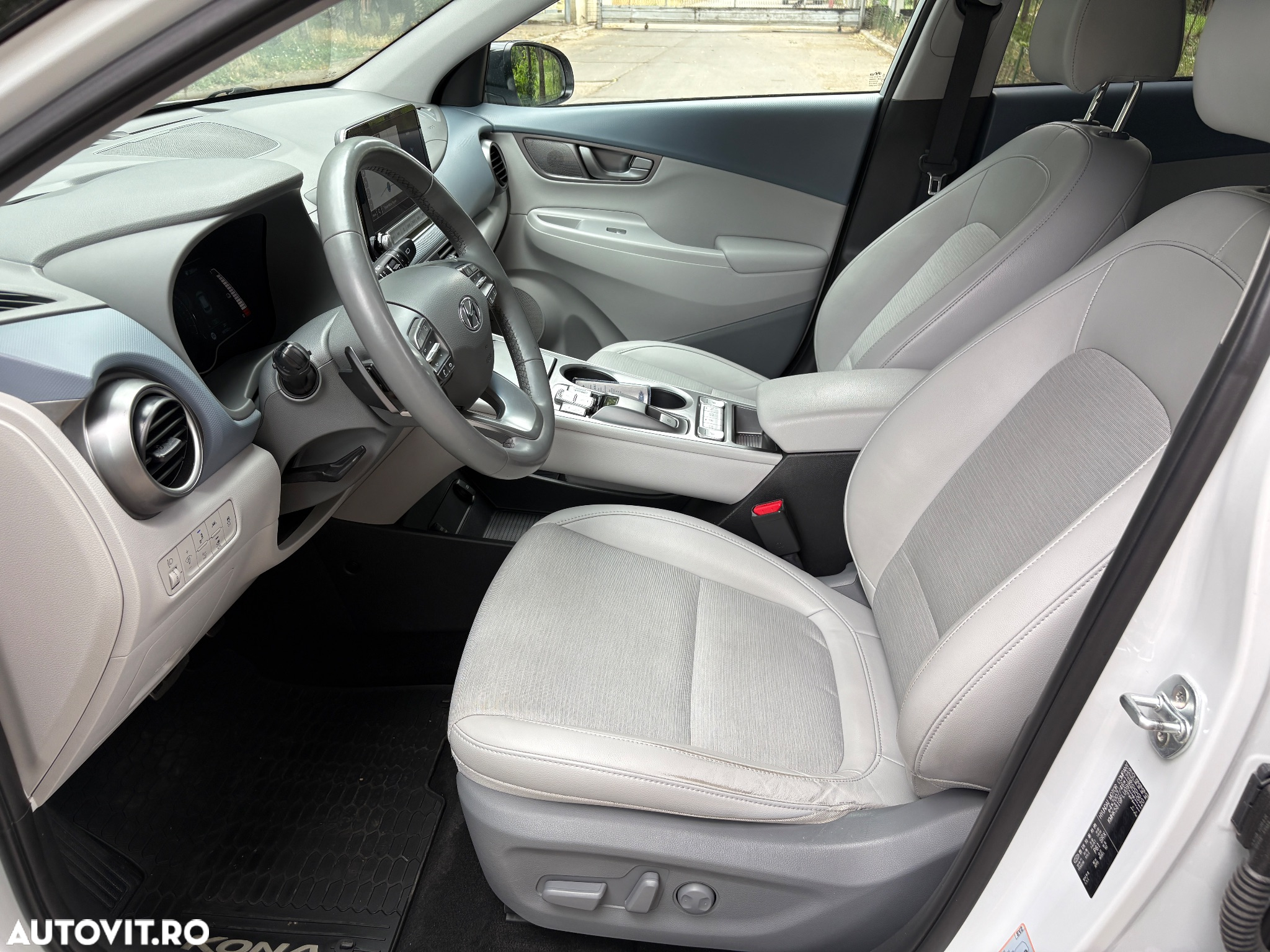 Hyundai KONA Electric 204CP Luxury+ - 10