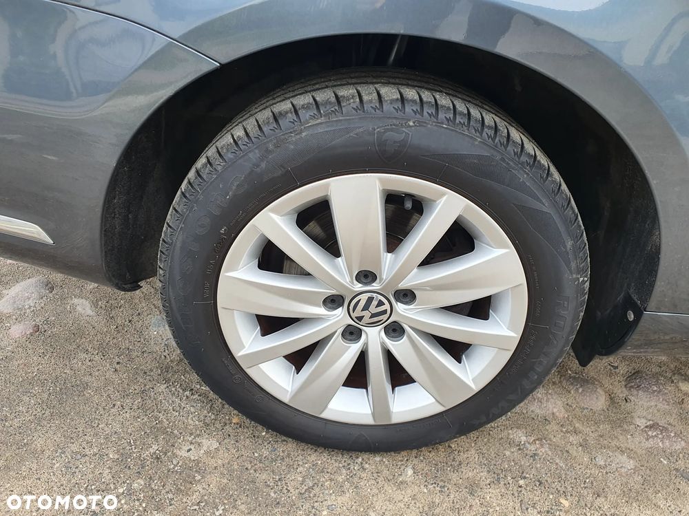 Volkswagen Passat 1.6 TDI BlueMotion - 18