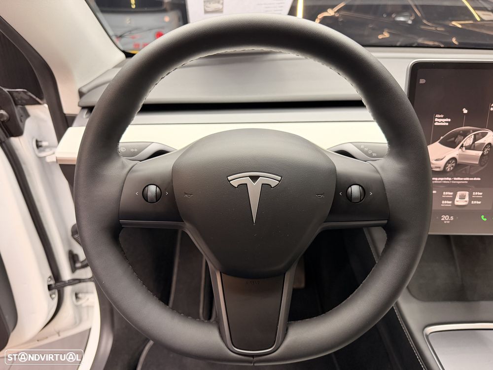 Tesla Model Y RWD - 15
