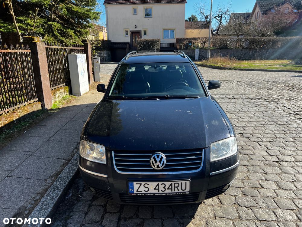 Volkswagen Passat 1.9 TDI Highline - 5