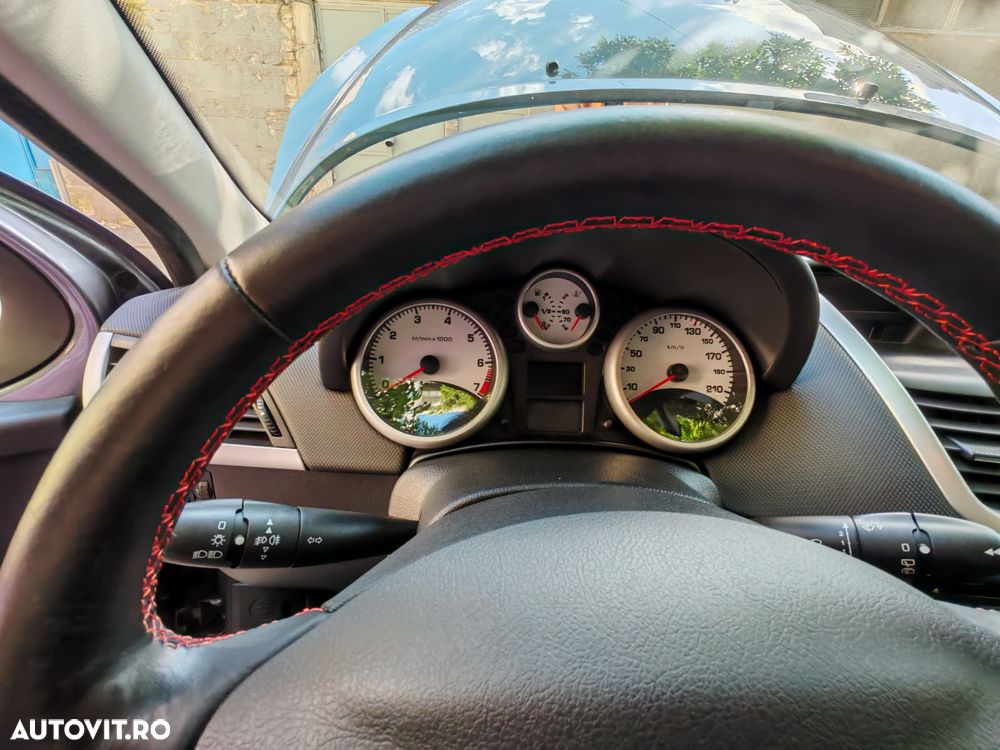 Peugeot 207 1.4 E Acces - 19