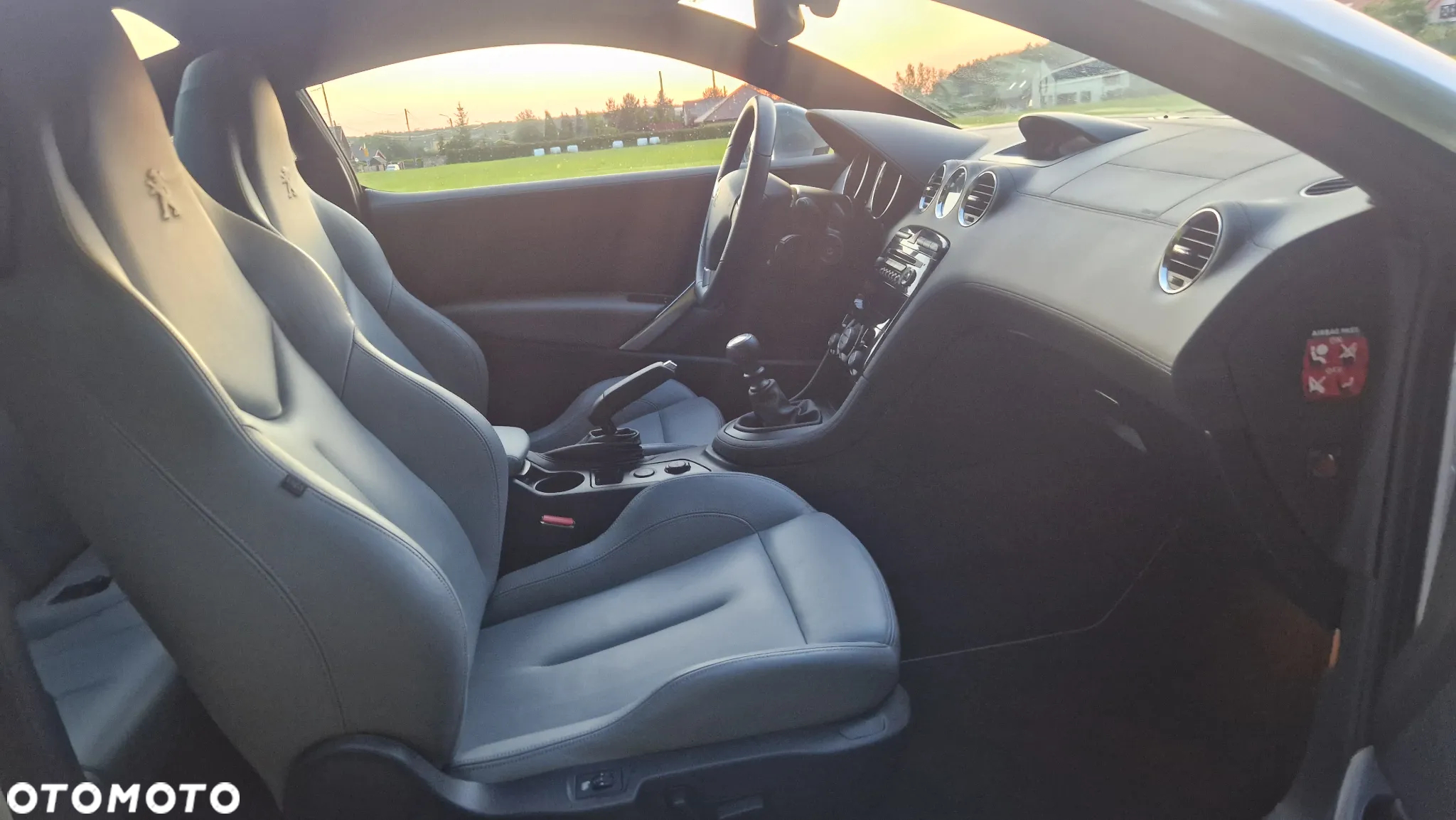 Peugeot RCZ 1.6 THP - 9