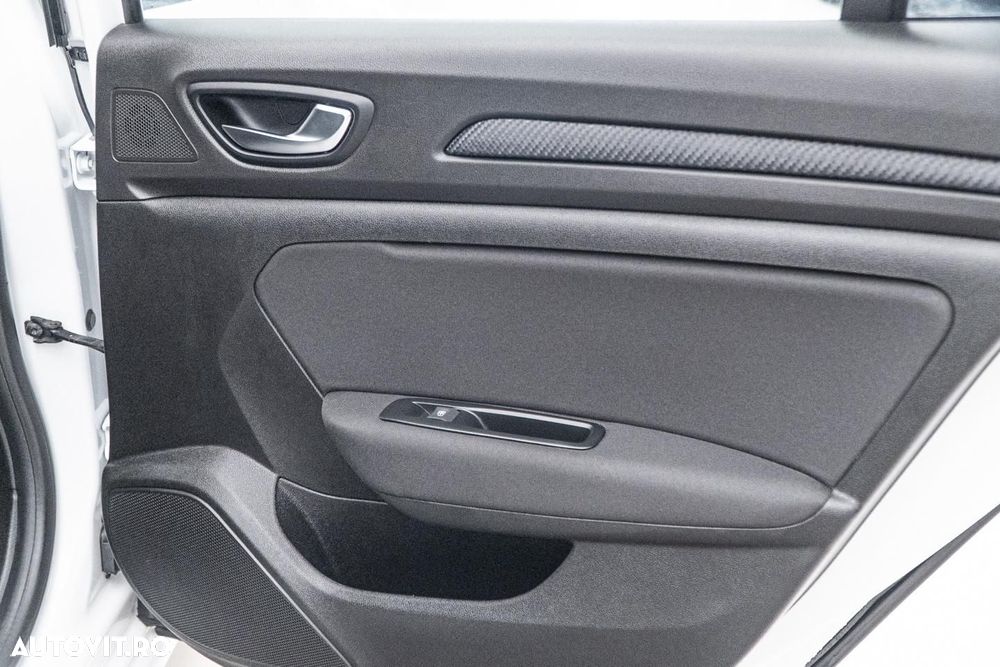 Renault Megane BLUE dCi 115 INTENS - 39