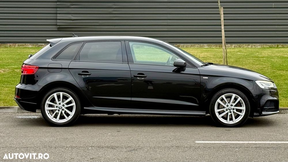Audi A3 2.0 TDI S tronic S line Sportpaket - 5