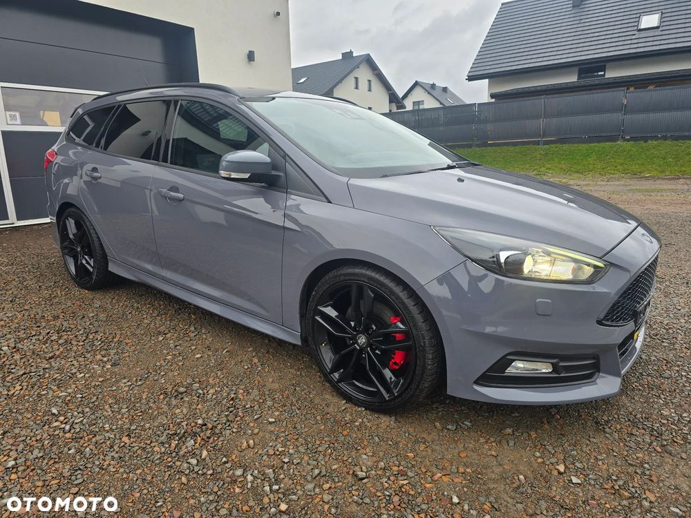 Ford Focus 2015 photo 5
