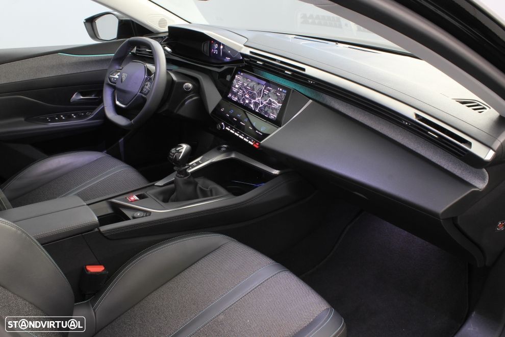 Peugeot 308 SW 1.5 BlueHDi Allure - 21