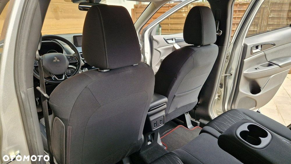 Mitsubishi Eclipse Cross - 22