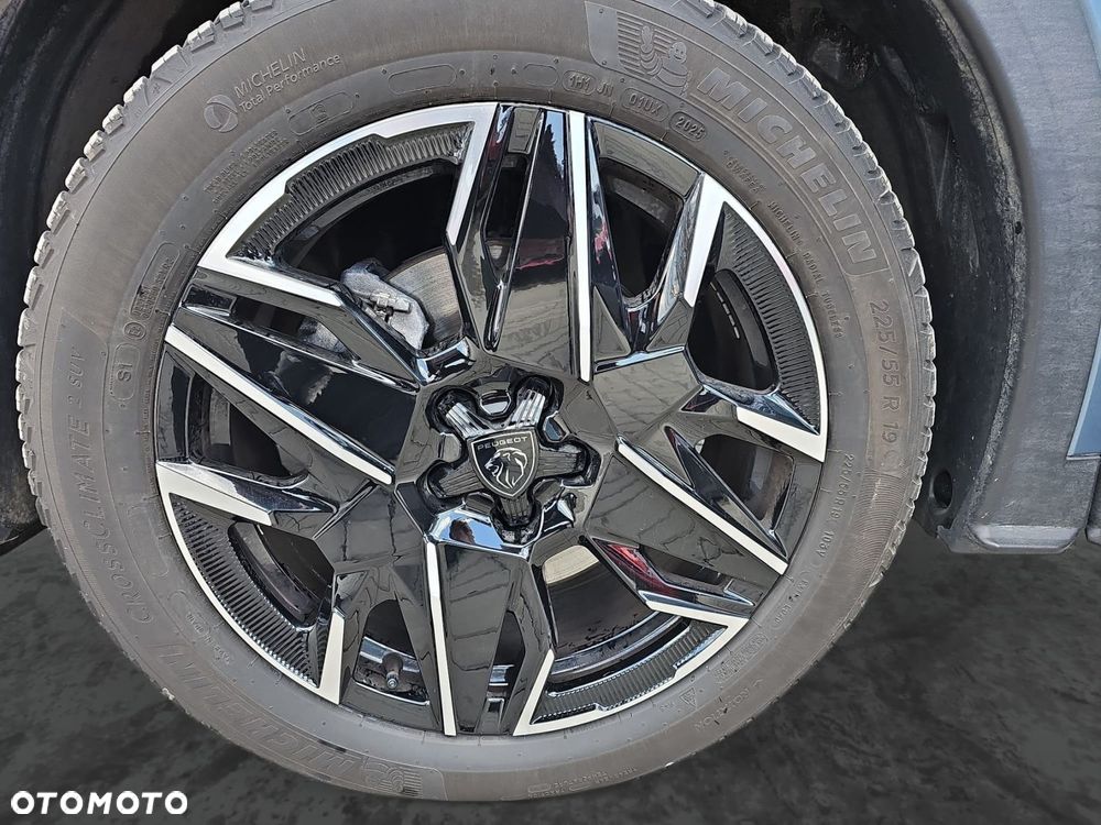 Peugeot 5008 1.2 PureTech mHEV GT S&S e-DCS6 - 12